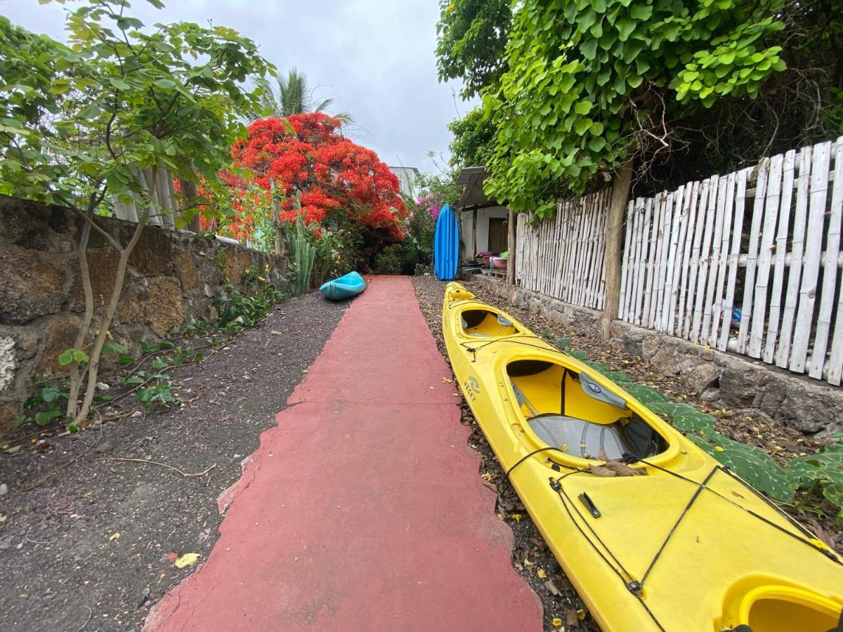 פורטו איורה Hostal Vista Al Mar מראה חיצוני תמונה